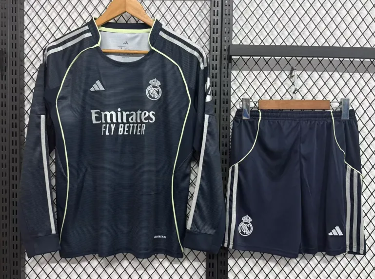 Maillot Football Extérieur Real Madrid Manches Longues 2025/2026  Taille Enfant — main view