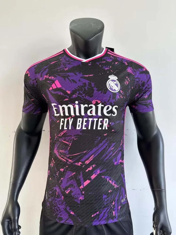 2023/2024 Spieler-Version Real Madrid Fußballtrikot Klassische Edition — main view