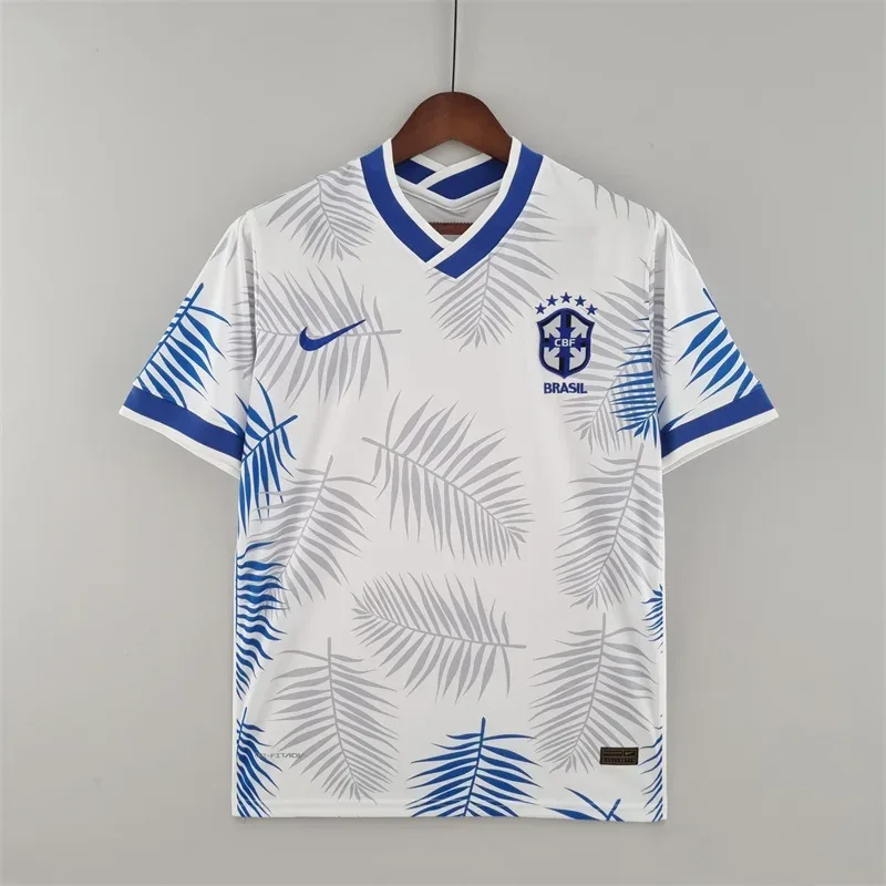 2022 Brasil Camisa de Futebol Branca Clássica  — main view
