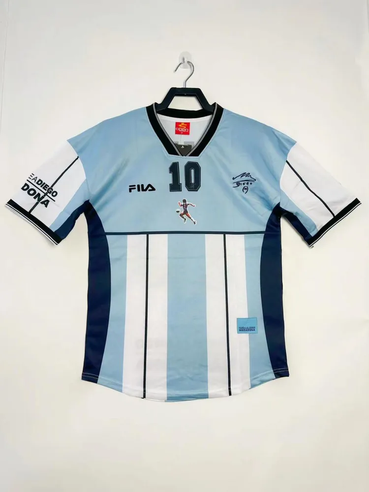 Camisa Retrô Argentina Seleção Maradona Comemorativa 2001  — main view