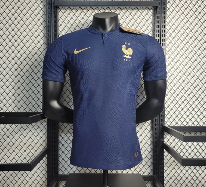 نسخة اللاعب 2022 قميص فرنسا الأساسي درجة المشجع AAA — main view