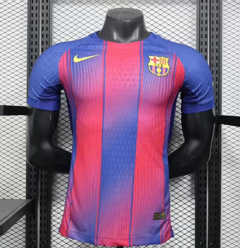 Maillot de football domicile Barcelona Sans Publicité Version Joueur 2025/2026  — main view