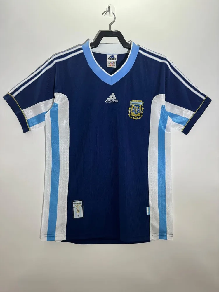 Maillot de football rétro extérieur Argentine 1998 lande — main view