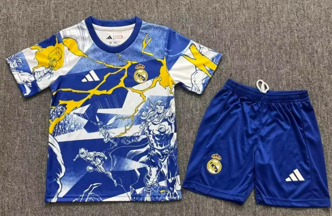 Camisa de Futebol Real Madrid Colaboração Marvel 03 2025/2026  Tamanho Infantil — main view