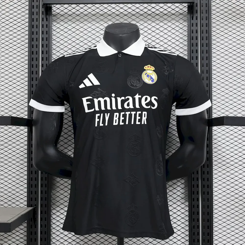 2025/2026 Version Joueur Real Madrid Special Edition 02 Maillot de Football  — main view
