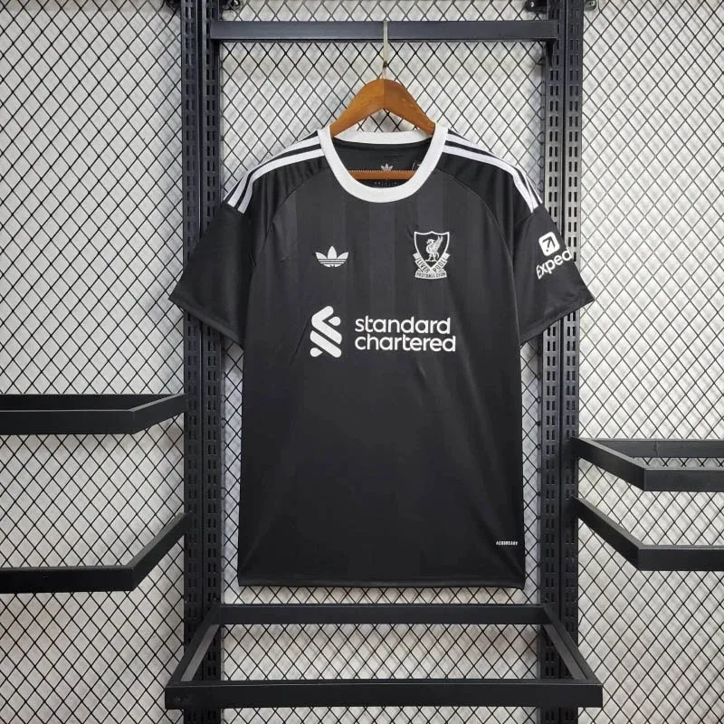 Camisa Preta do Goleiro do Liverpool 2025/2026 -   — main view