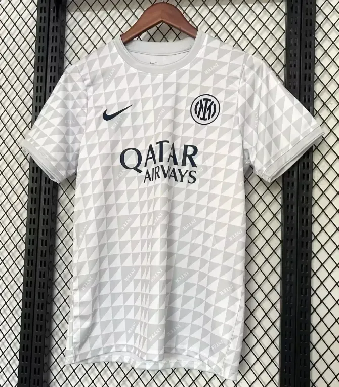 2026/2027 Inter Mailand Pre-Match Fußballtrikot   — main view