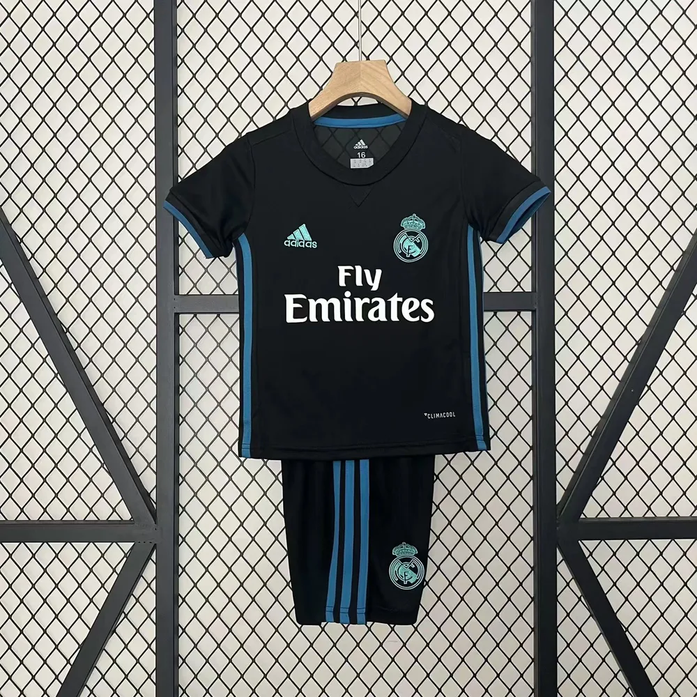 قميص ريال مدريد الرجعي خارج الأرض لموسم 2017/2018 بجودة تايلاندية مقاس الأطفال — main view