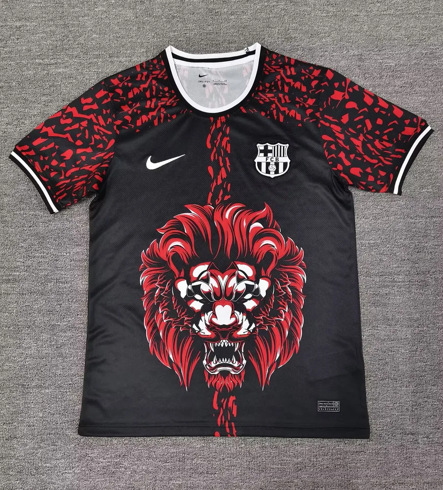 2025/2026 Barcelona Sonderausgabe Löwenkopf Rot Fußballtrikot  — main view