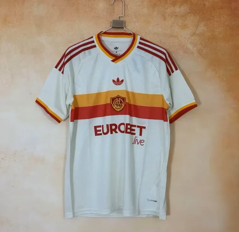 Camisa de Futebol Fora de Casa Roma 2026/2027   — main view