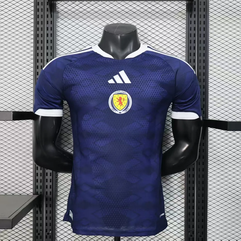 2026 Player Version Schottland Nationalmannschaft Heim-Fußballtrikot AAA Fan-Qualität — main view