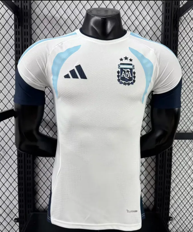 2026 Spielerversion Argentinien Trainingsanzug Weiß Fußballtrikot  — main view