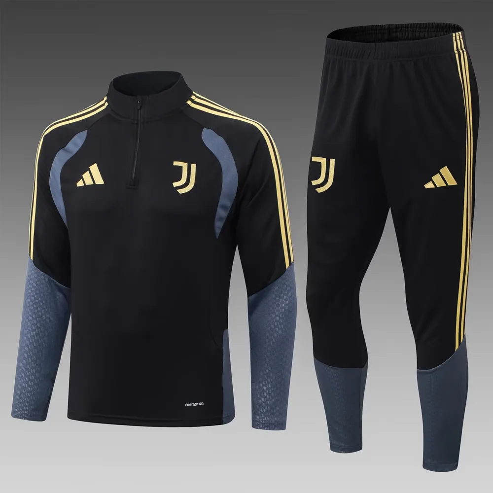 2026/2027 Juventus Half-Pull Training Suit Black Football Jersey   — main view