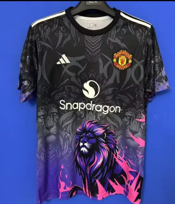 2025/2026 Manchester United Camisa Pré-Treino Futebol  — main view
