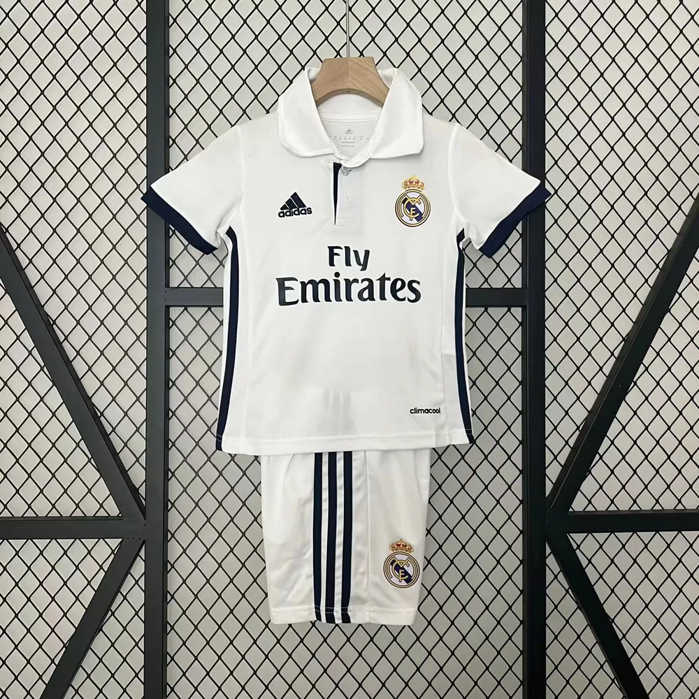 Maillot domicile Real Madrid rétro 2016/2017 taille enfant  — main view