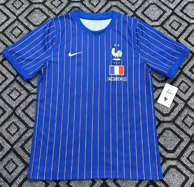 Camiseta de fútbol Francia edición especial 01 2026   — main view