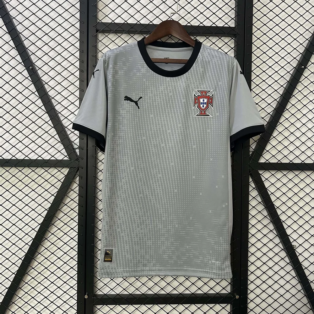 2025 Portugal Maillot Gardien Gris Football AAA qualité fan — main view
