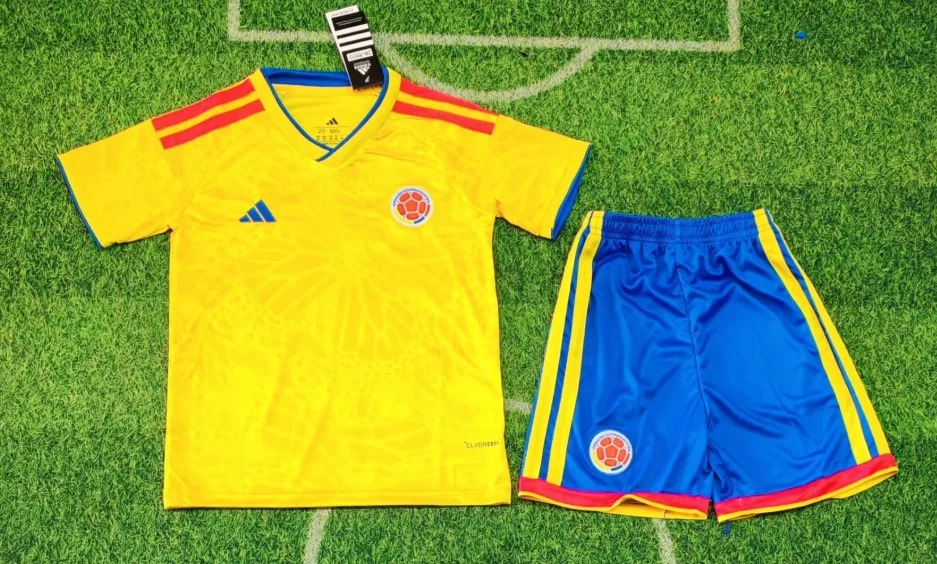 Camisa de Futebol 2026 Colômbia Casa   Tamanho Infantil — main view