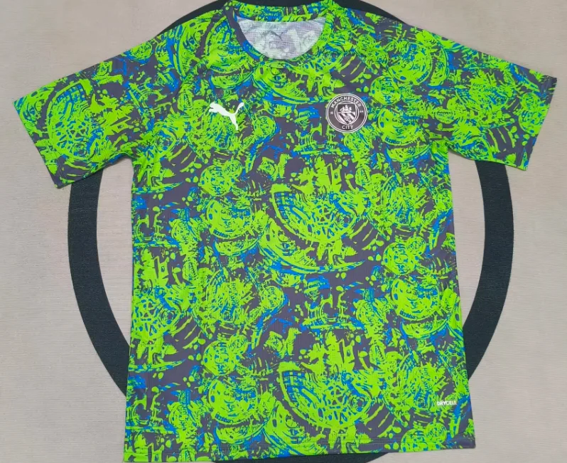 Camisa de Futebol Manchester City Edição Especial Verde 2025/2026  — main view