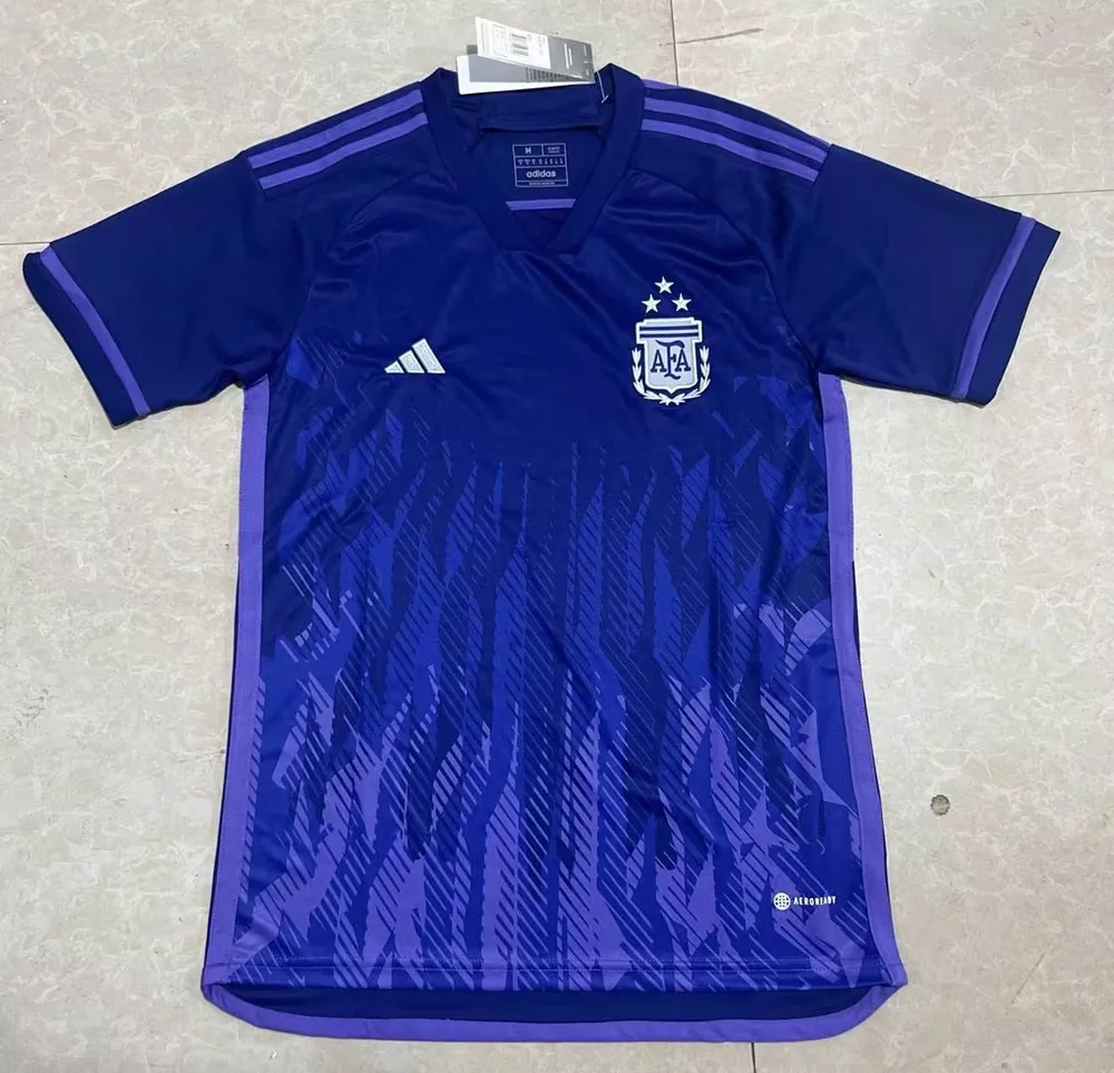 قميص منتخب الأرجنتين الوطني الخارجي لكأس العالم 2022 — main view