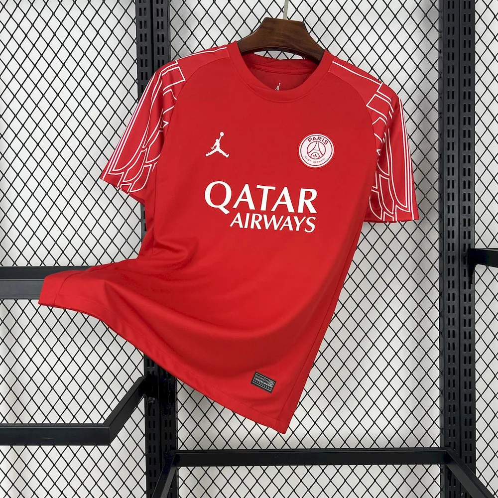 2025/2026 Paris Saint-Germain red goalkeeper Football Jersey  — main view