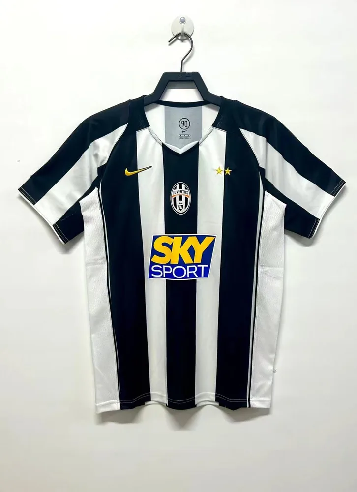 2004/2005 Retro Juventus Camisa de Futebol Casa  — main view