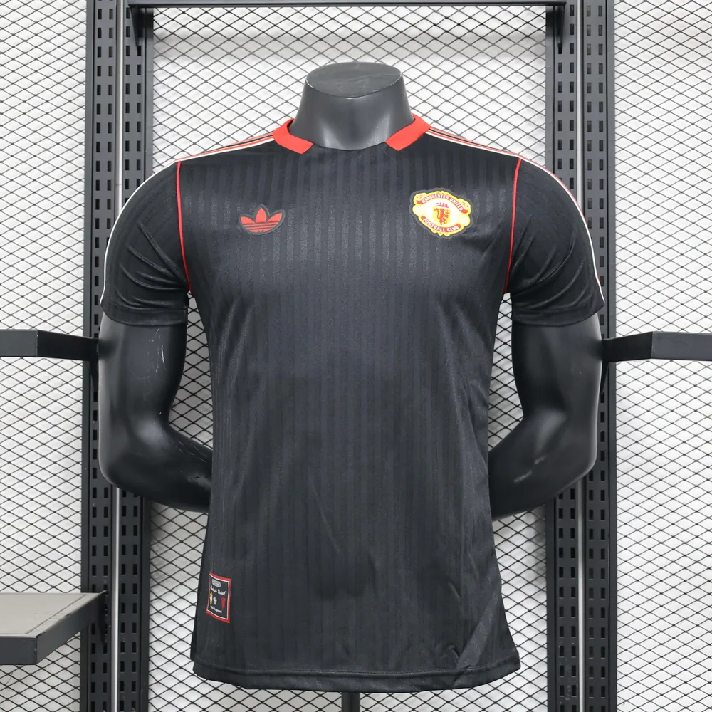 2025/2026 إصدار اللاعبين Manchester United الإصدار الخاص 02 قميص كرة القدم جودة تايلاندية — main view