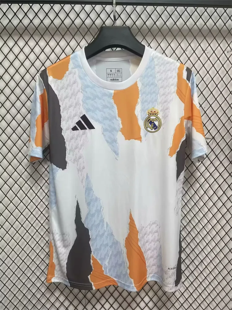 2025/2026 Real Madrid Pre-Match Training Fußballtrikot  — main view
