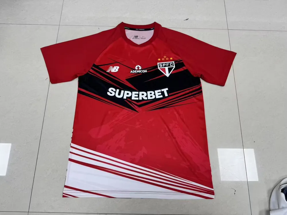 2025/2026 São Paulo Uniforme de Entrenamiento Rojo Camiseta de Fútbol  — main view