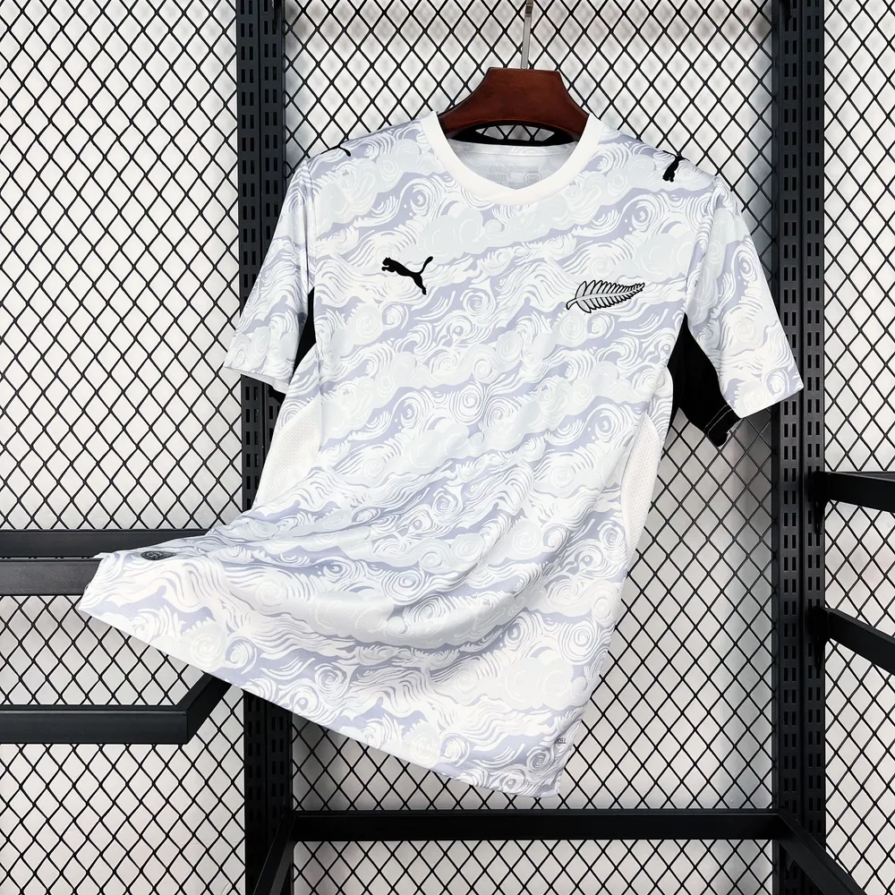 2026 Neuseeland Auswärts Fußballtrikot AAA Fan-Qualität — main view