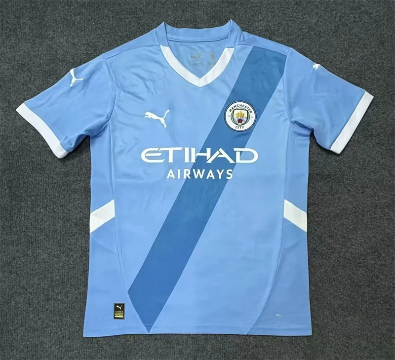 2025/2026 Manchester United Home Soccer Jersey  — main view