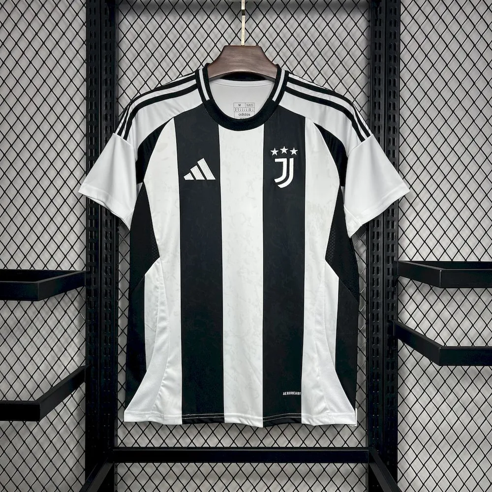 2024/2025 Juventus Camisa de Futebol Casa  — main view