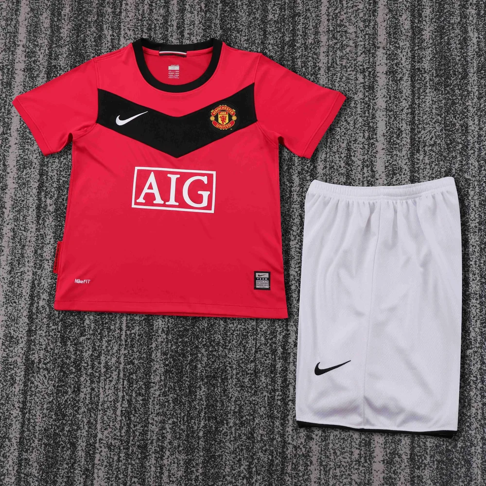 2009-2010 Retro Manchester United Home Football Shirt  Kids Size — main view