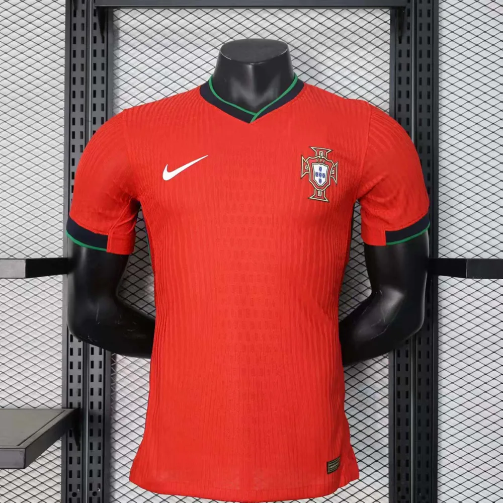 Maillot de football domicile Portugal Version Joueur 2024   — main view