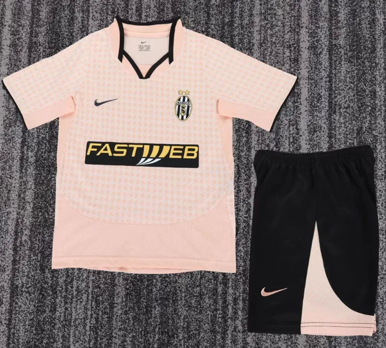 2003/2004 Retro Juventus Auswärts Fußballtrikot   Kindergröße — main view