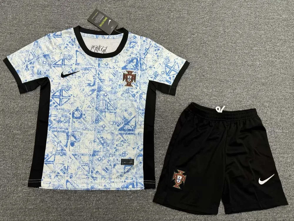 2024 Portugal Auswärts Fußballtrikot   Kindergröße — main view