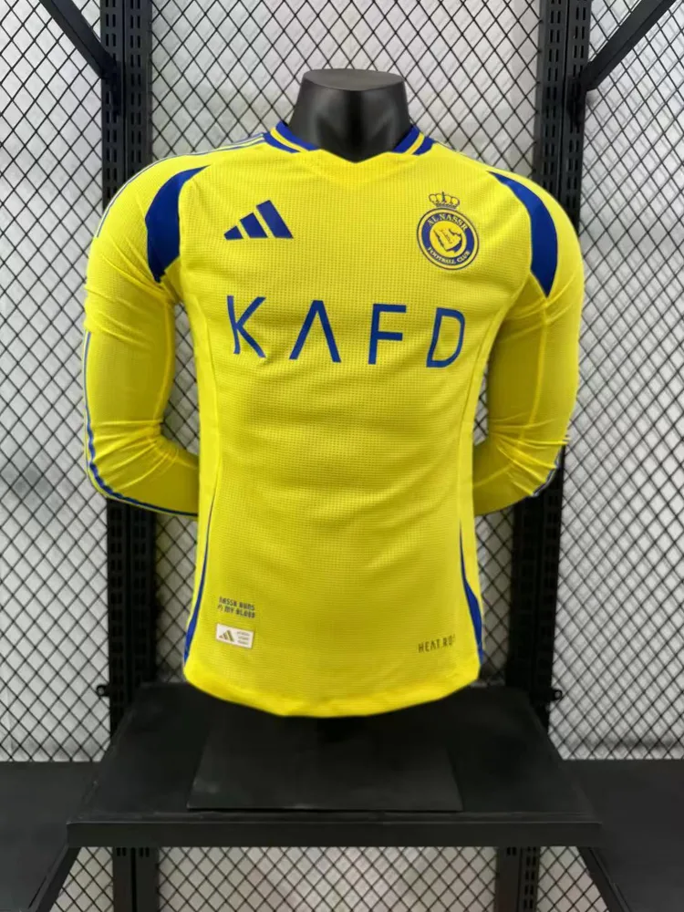قميص النصر المنزلي بأكمام طويلة نسخة اللاعب لموسم 2024/2025 جودة تايلاندية — main view