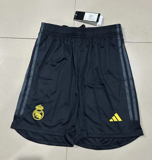 2023/2024 Real Madrid Drittauswärtsshorts  — main view