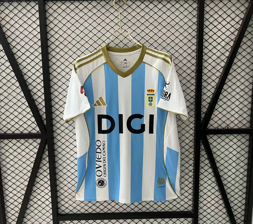 Camisa de Futebol Real Oviedo Quarto Visitante 2025/2026  — main view