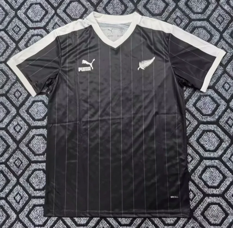 Camisa de Futebol Nova Zelândia Visitante 2025  — main view