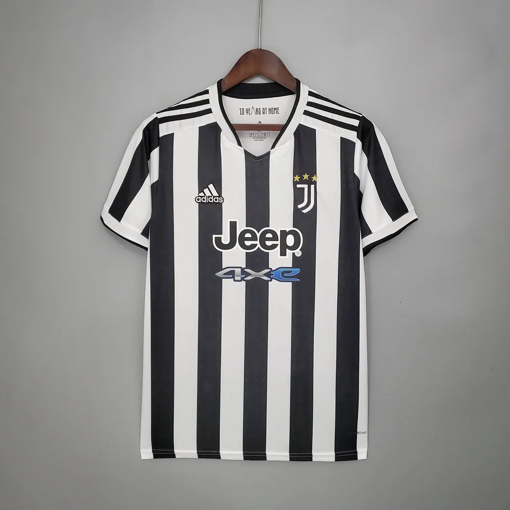 Juventus 2021/2022 Soccer Jersey  Home — main view