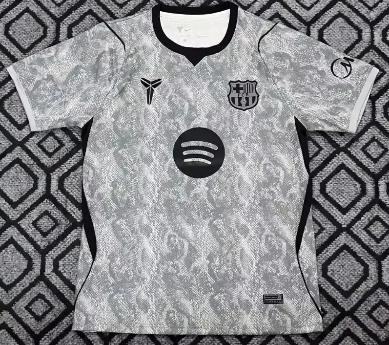 2026/2027 Barcelona Goalkeeper Football Jersey   — main view