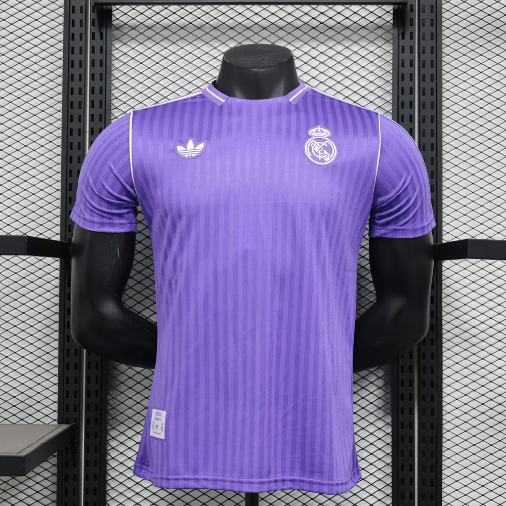 2025/2026 Version Joueur Real Madrid Special Edition 07 Maillot de Football  — main view