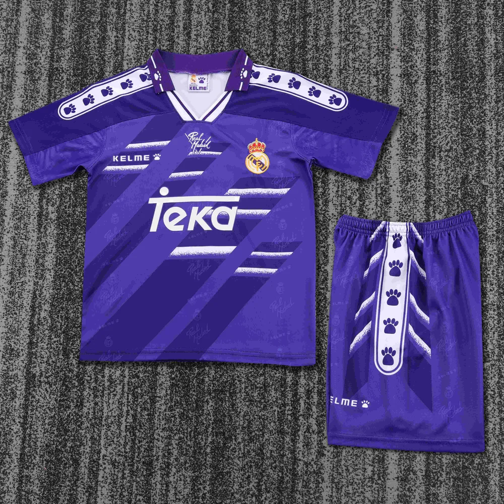 Maillot Extérieur Rétro Real Madrid 1994-1996  Taille Enfant — main view