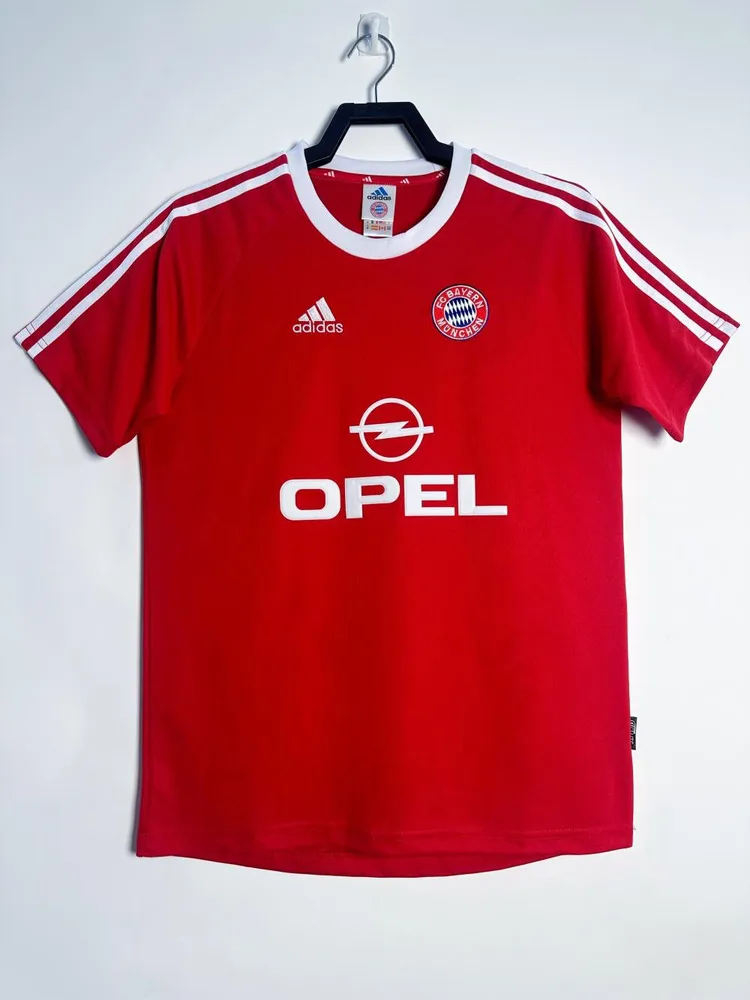 2001/2002 Rétro Bayern Munich Domicile Maillot de Football  — main view