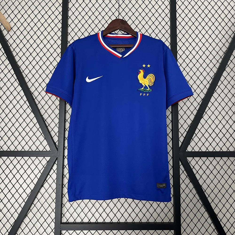 Camiseta de Fútbol 2024 de Francia Local AAA calidad aficionado — main view