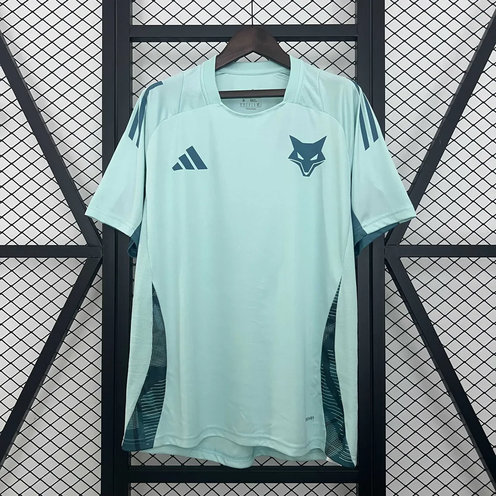 2025/2026 Wolverhampton Wanderers Training clothes Football Shirt  — main view