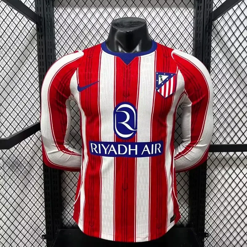 2026/2027 Langarm Spielerversion Atletico Madrid Heimtrikot Fußball   — main view
