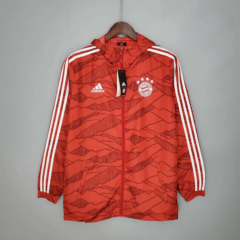 Coupe-vent maillot de football 2021/2022 Bayern Munich rouge  — main view