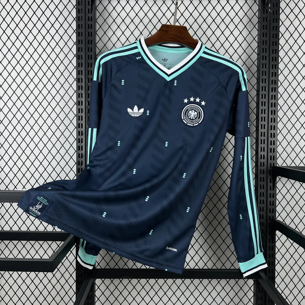2026 Camiseta de Fútbol Visitante de Manga Larga de Alemania — main view